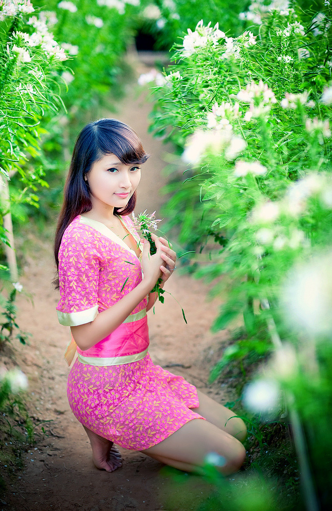 大叔看上女儿的闺蜜韩剧主角是谁